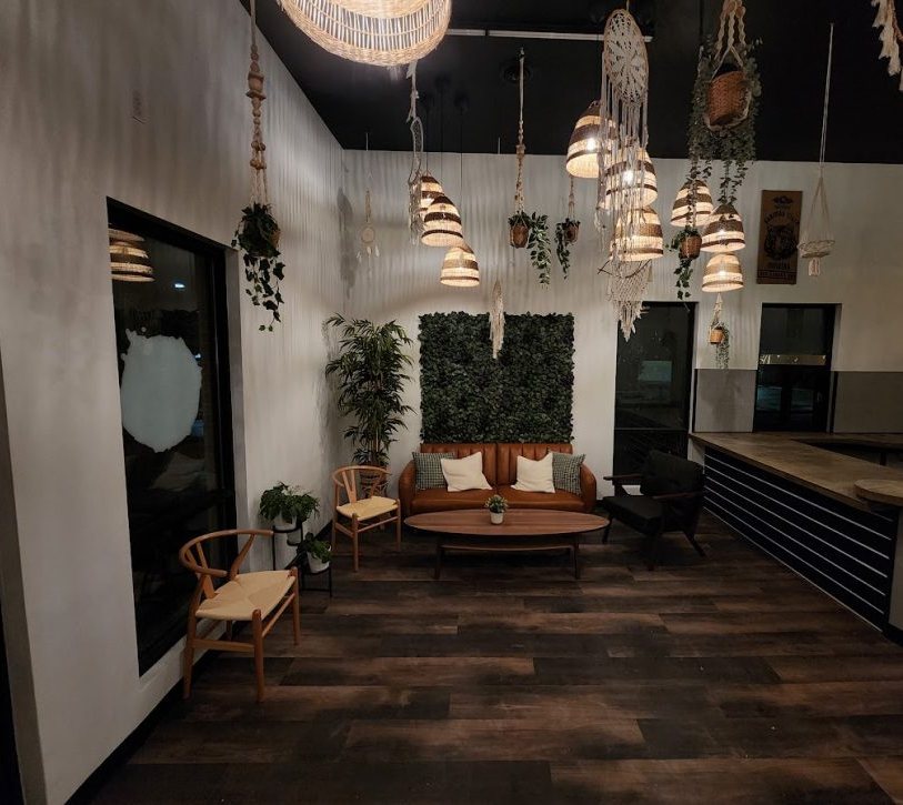 Coffee shop, lounge, after