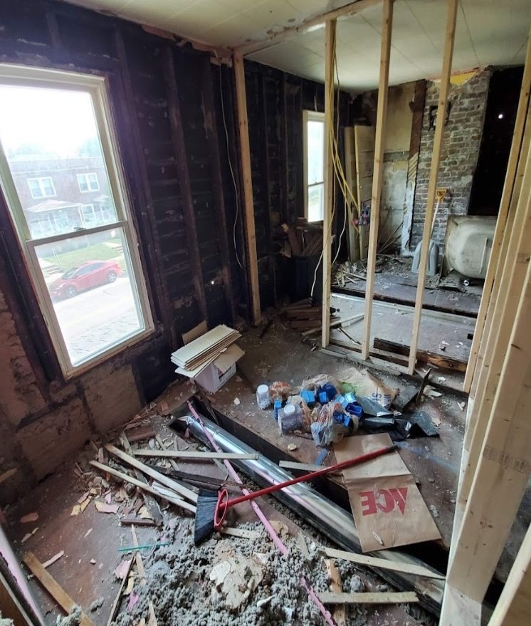 Franklinton full-home, bath, before